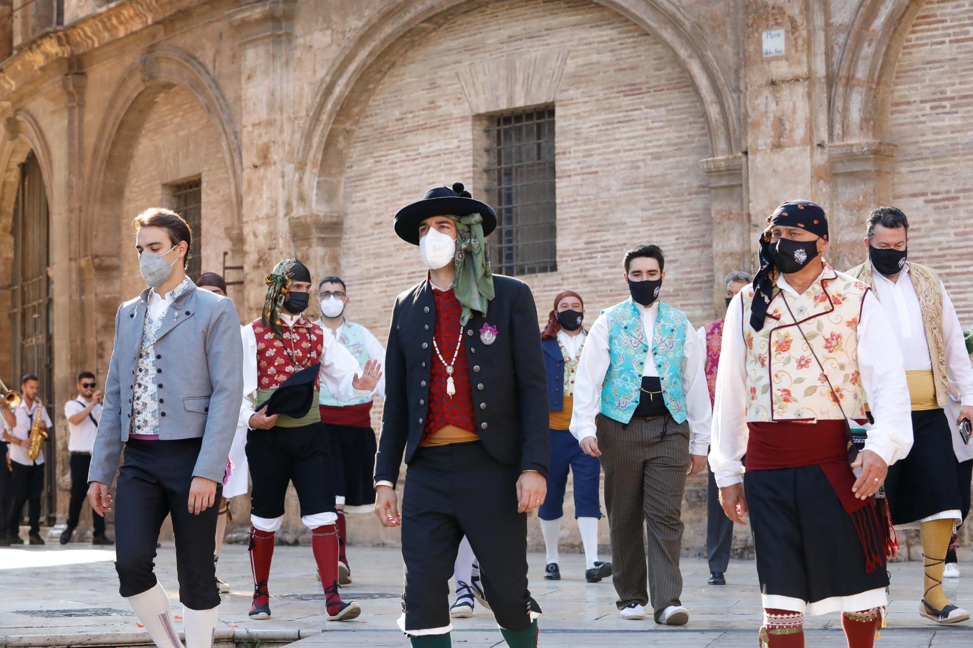 Búscate en el segundo día de Ofrenda por las calles del Mar y Avellanas (entre las 10:00 y 11:00 horas)