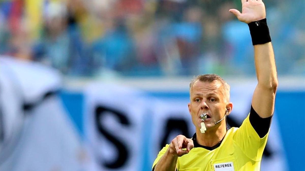 Bjorn Kuipers, el mejor árbitro del mundo en el España - Rusia