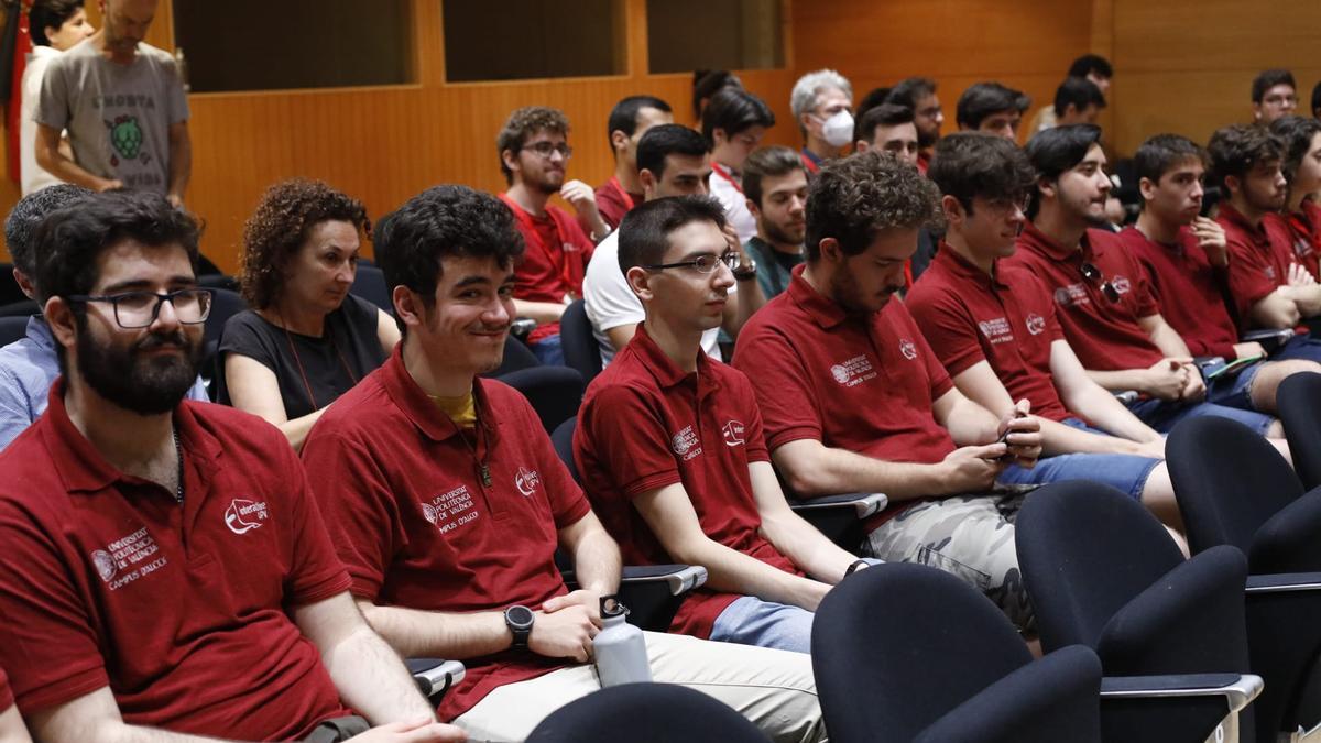 Uno de los equipos participantes en el congreso.