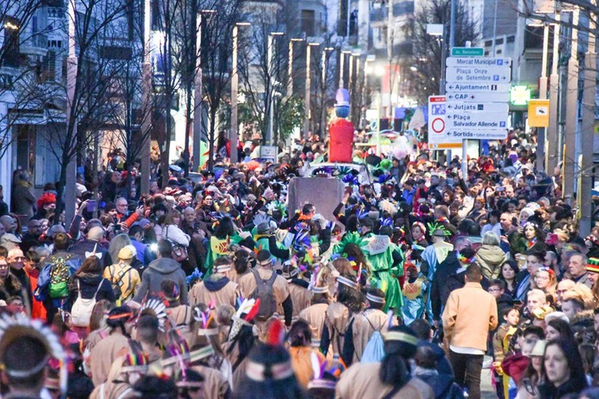 Rúa de Carnaval en Rubí