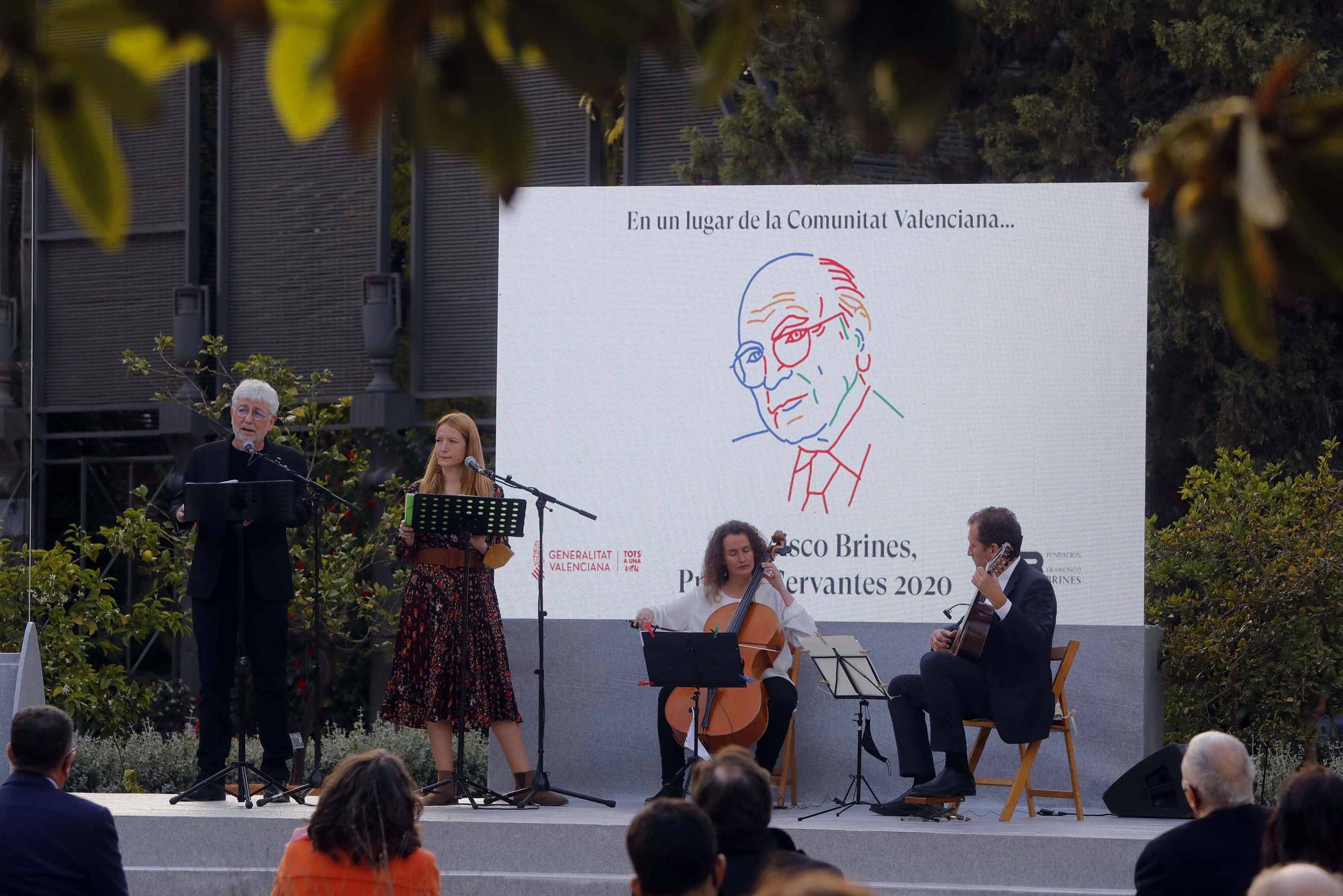 Las imágenes del homenaje literario y musical a Francisco Brines en Valènica