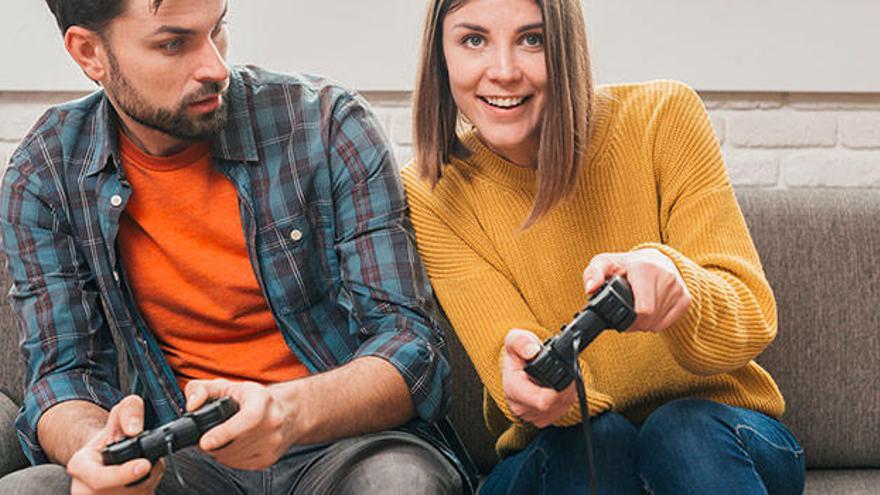 Las mujeres prefieren los videojuegos de baile y estrategia