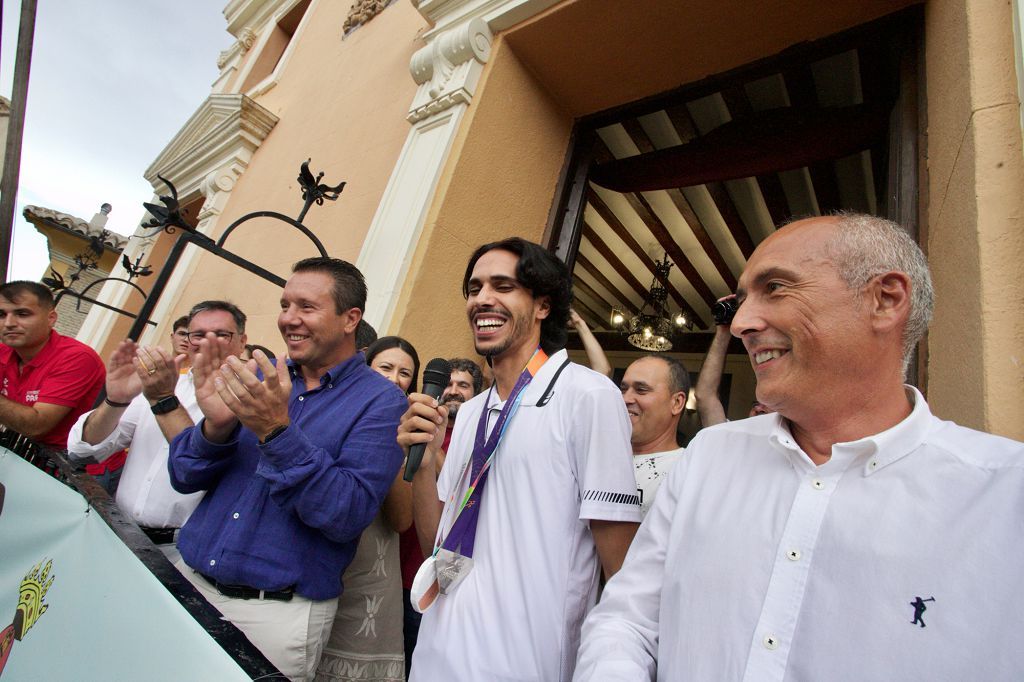 Recepción oficial y acto de bienvenida en Mula al atleta Mohamed Katir