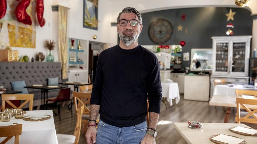 Quién es Sandro, el dueño del restaurante que ha enamorado a Morgan Freeman en Mallorca