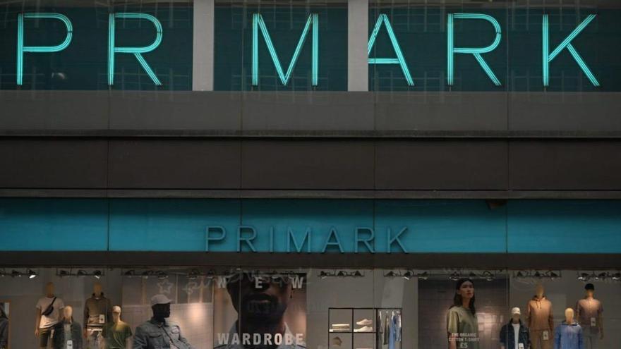Primark busca dependientes para su primera tienda en Alcalá de Henares