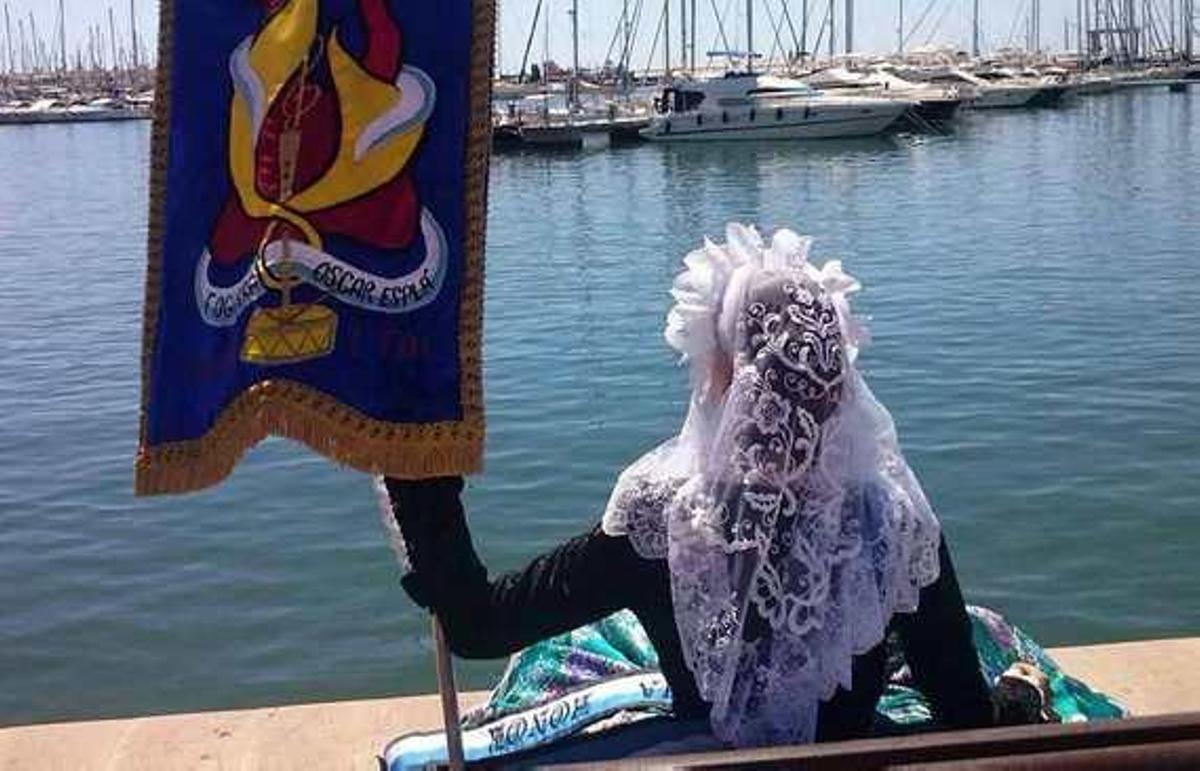 Una hoguera con música