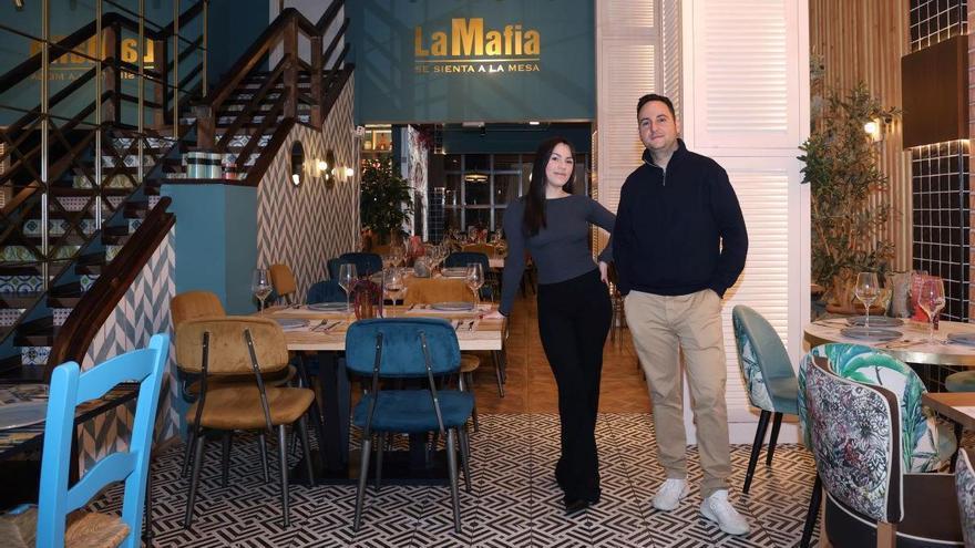 ANIVERSARIO LA MAFIA VIGO | La Mafia se sienta a la mesa cumple un año