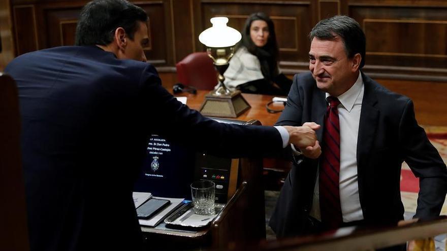 El PNV se compromete con Sánchez más allá de la investidura por &quot;estabilidad&quot;