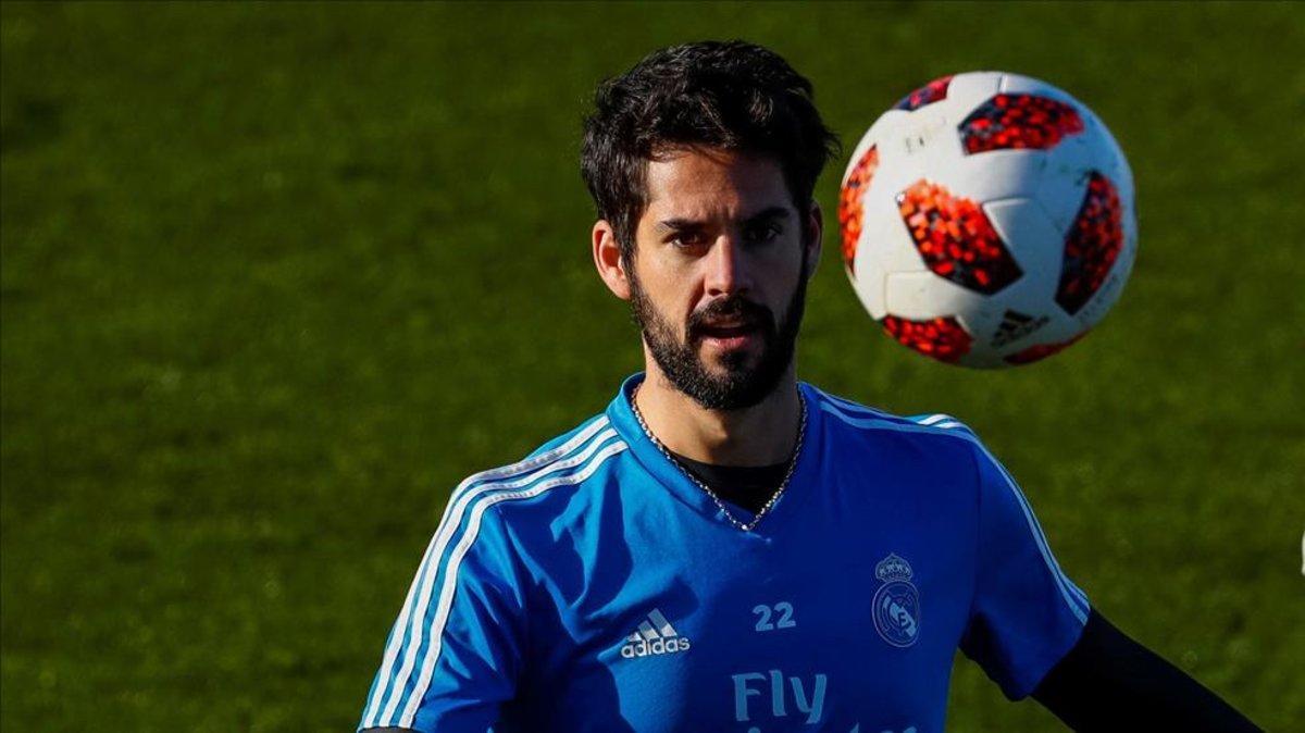 Isco en una sesión de entrenamiento con el Real Madrid