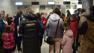 Intenten emportar-se dues refugiades tot just arribar amb tren a València fent-se passar per Creu Roja