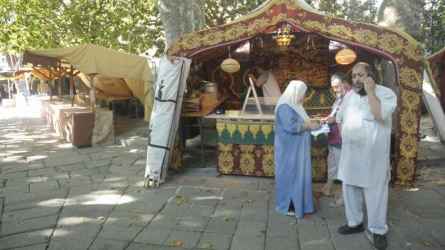 La Feira das Marabillas traslada la Ciudad Vieja a la época medieval