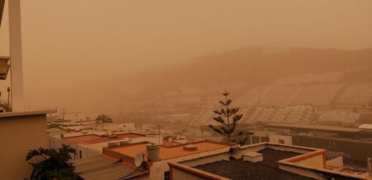 Segundo día de intensa calima en Canarias