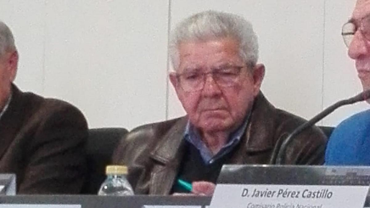 Carlos Mora Oliver en uno de los encuentros entre regantes en el Centro de Congresos