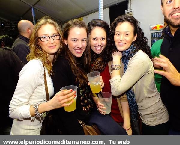 GALERÍA DE FOTOS - Fiesta en la Carpa Baviera