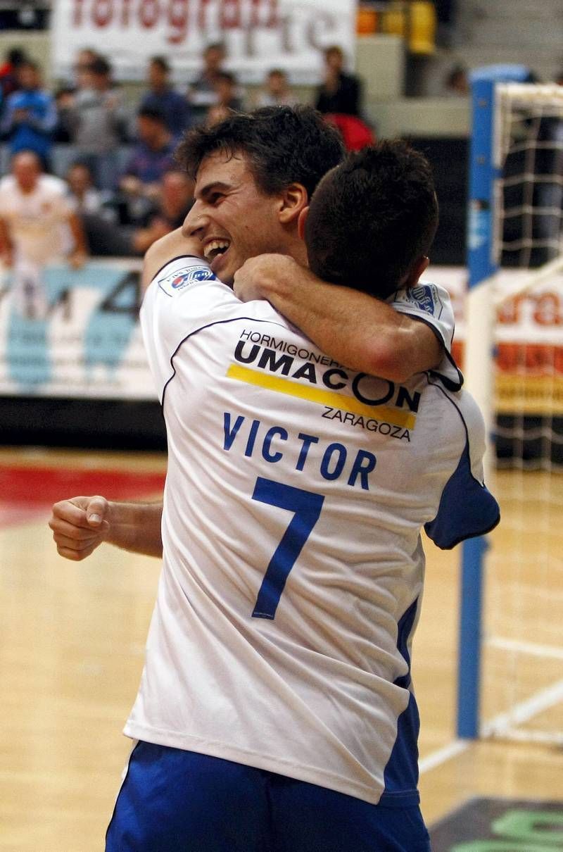 Fotogalería: Umacón- Santiago Futsal