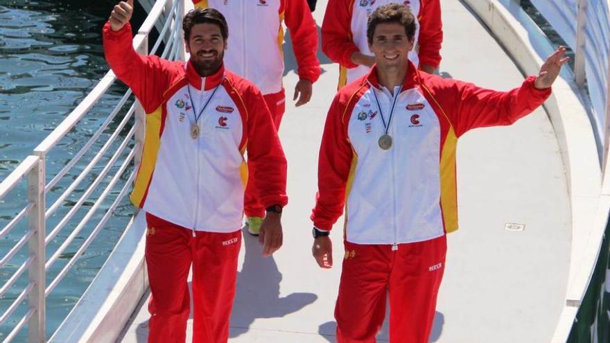 Javi Hernanz e Íñigo Peña, en primer término, con Rodrigo Germade y Óscar Carrera detrás, en 2014 en Milán.