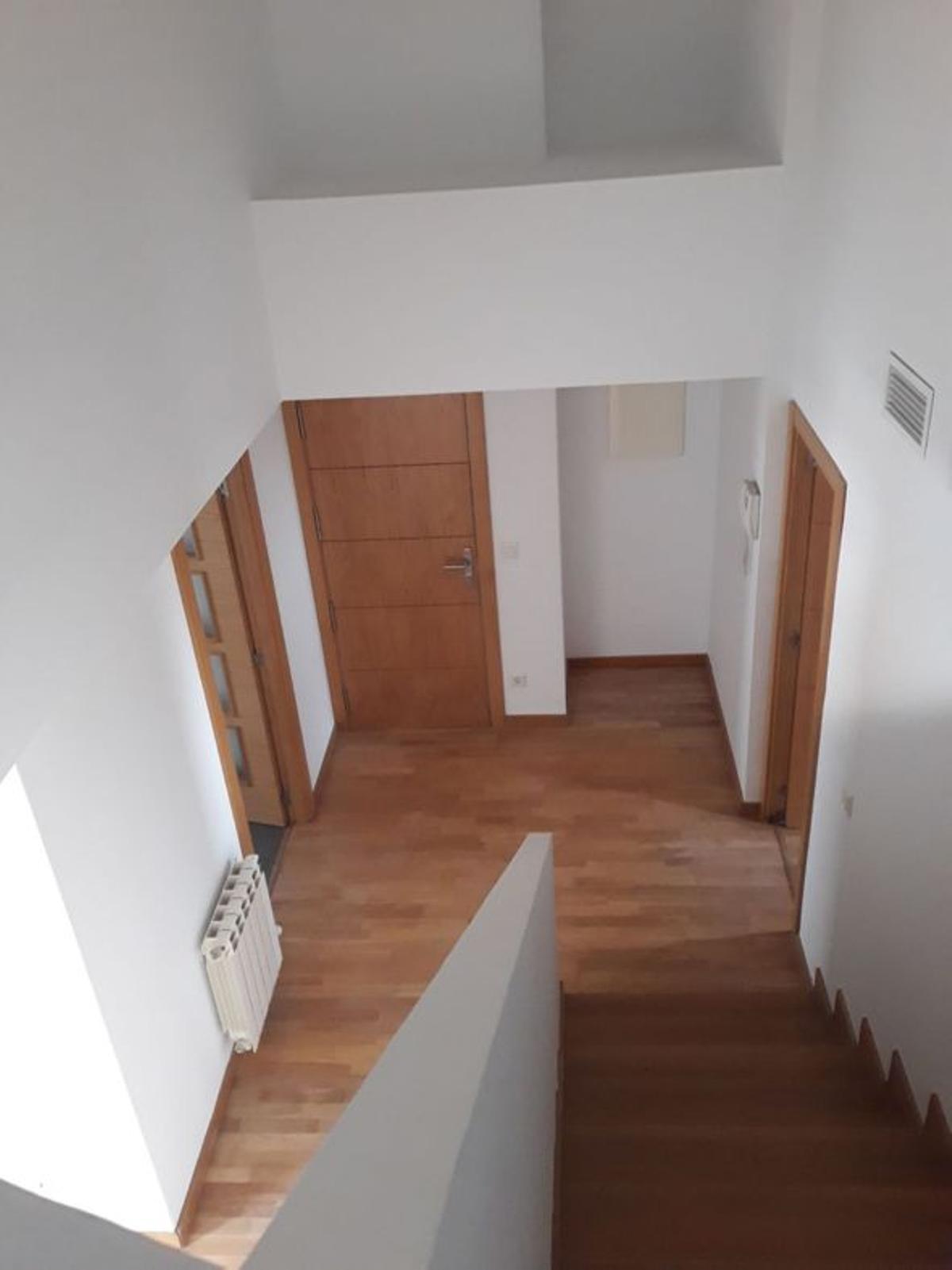 Dúplex en venta en La Muela, Zaragoza