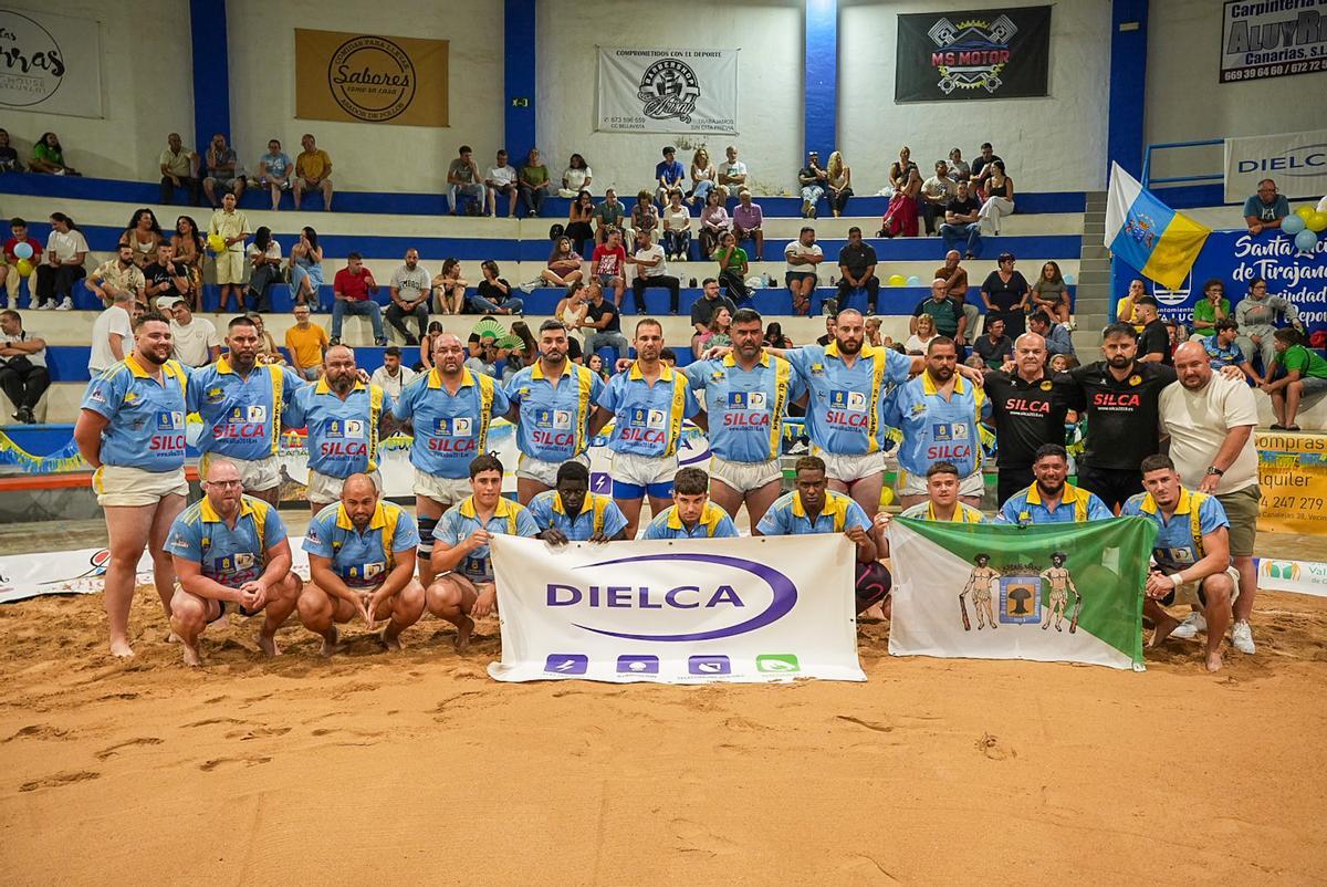 Torneo DIELCA de Lucha Corrida