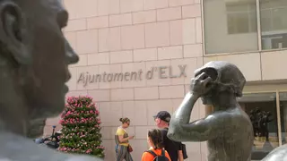 Un contrato garantizará la reparación exprés y la accesibilidad de los ascensores del Ayuntamiento de Elche