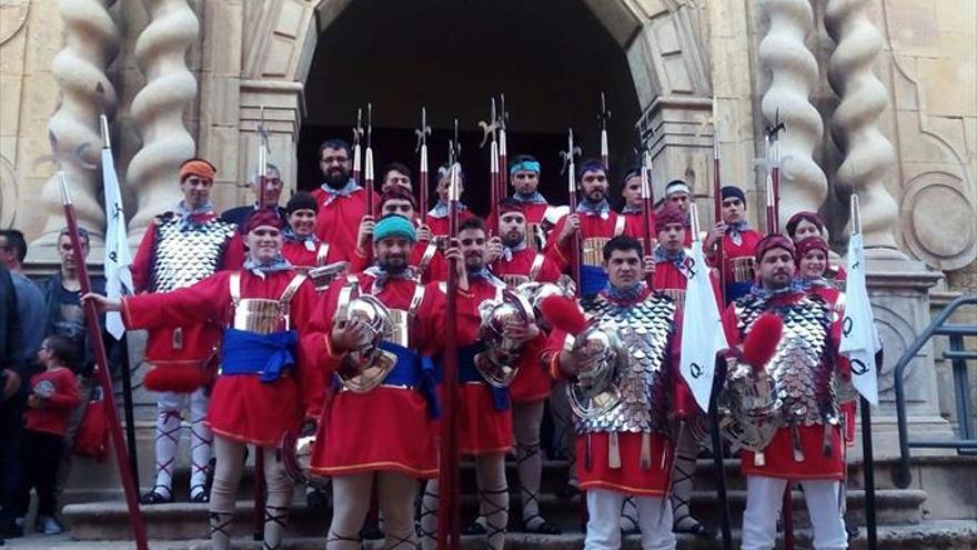 El Jueves Santo se desgarra con el sonido de los bombos y tambores