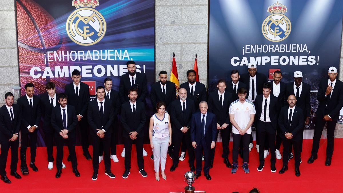 Acto de congratulación de la Comunidad de Madrid al Real Madrid por el título de Liga
