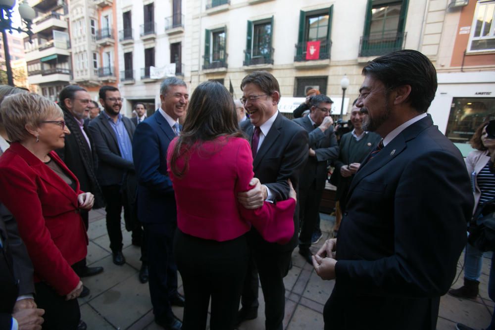 La Generalitat en pleno celebra en Alicante las cuatro décadas de la Carta Magna con un acto institucional en el Teatro Principal que llega en medio de los ataques al modelo territorial y de la alerta ultra.