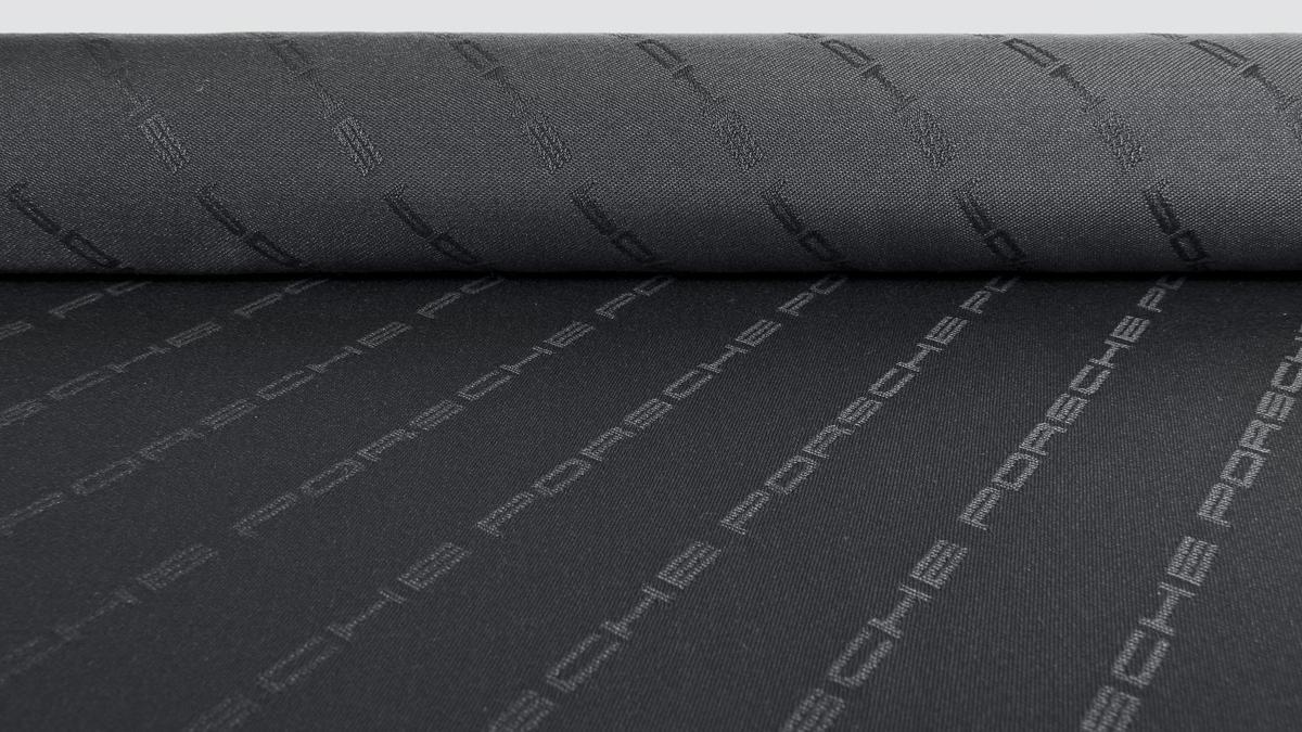 Porsche ha reeditado sus tejidos Pasha, tartán y Pepita