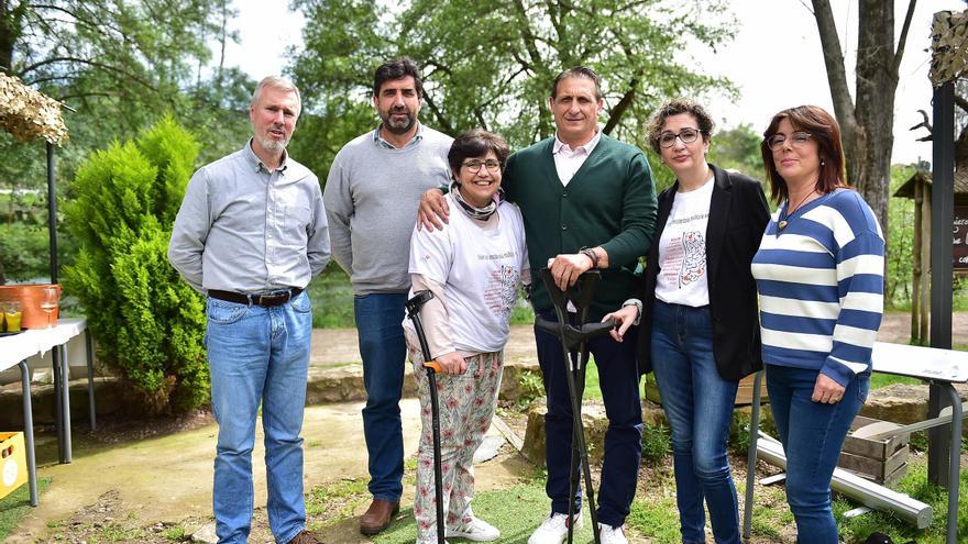 Afectados por esclerosis múltiple en Plasencia: &quot;La enfermedad te va comiendo&quot;