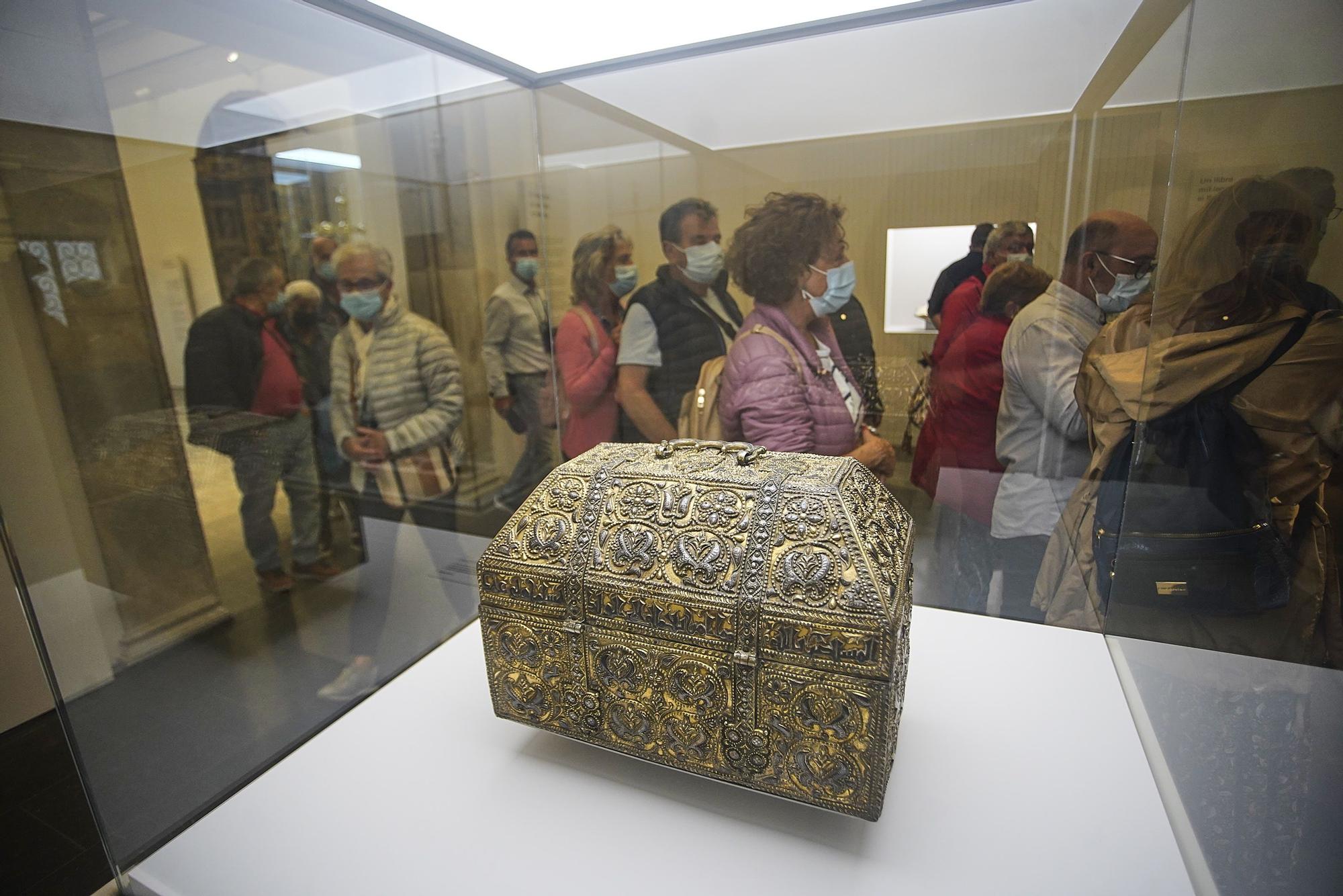 La reforma del museu porta els visitants de la Catedral fins al Tresor i el Tapís