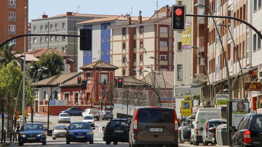 Un tercer carril en la avenida de Castilla rebajará el tráfico en la de la Costa