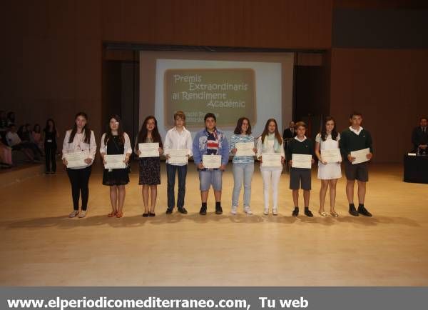 GALERÍA DE FOTOS - Entrega de los Premios Extraordinarios al Rendimiento Académico