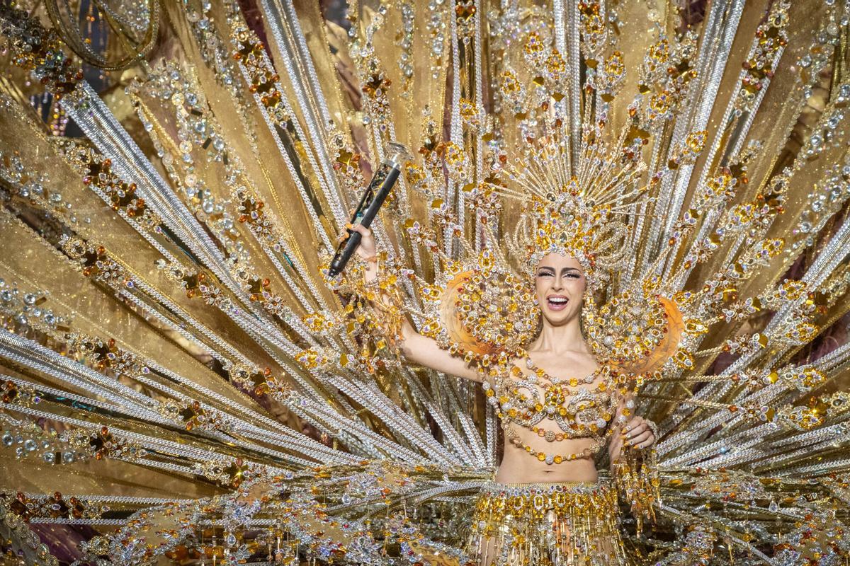 La coronación de Carla Castro La coronación de Carla Castro