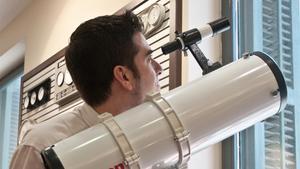 27 05 2011  Barcelona  OPTICA COTTET para el bazar de instrumientos y otros objetos que nos ayuden a poder contemplar el universo desde casa  FOTO Diogo Lucato