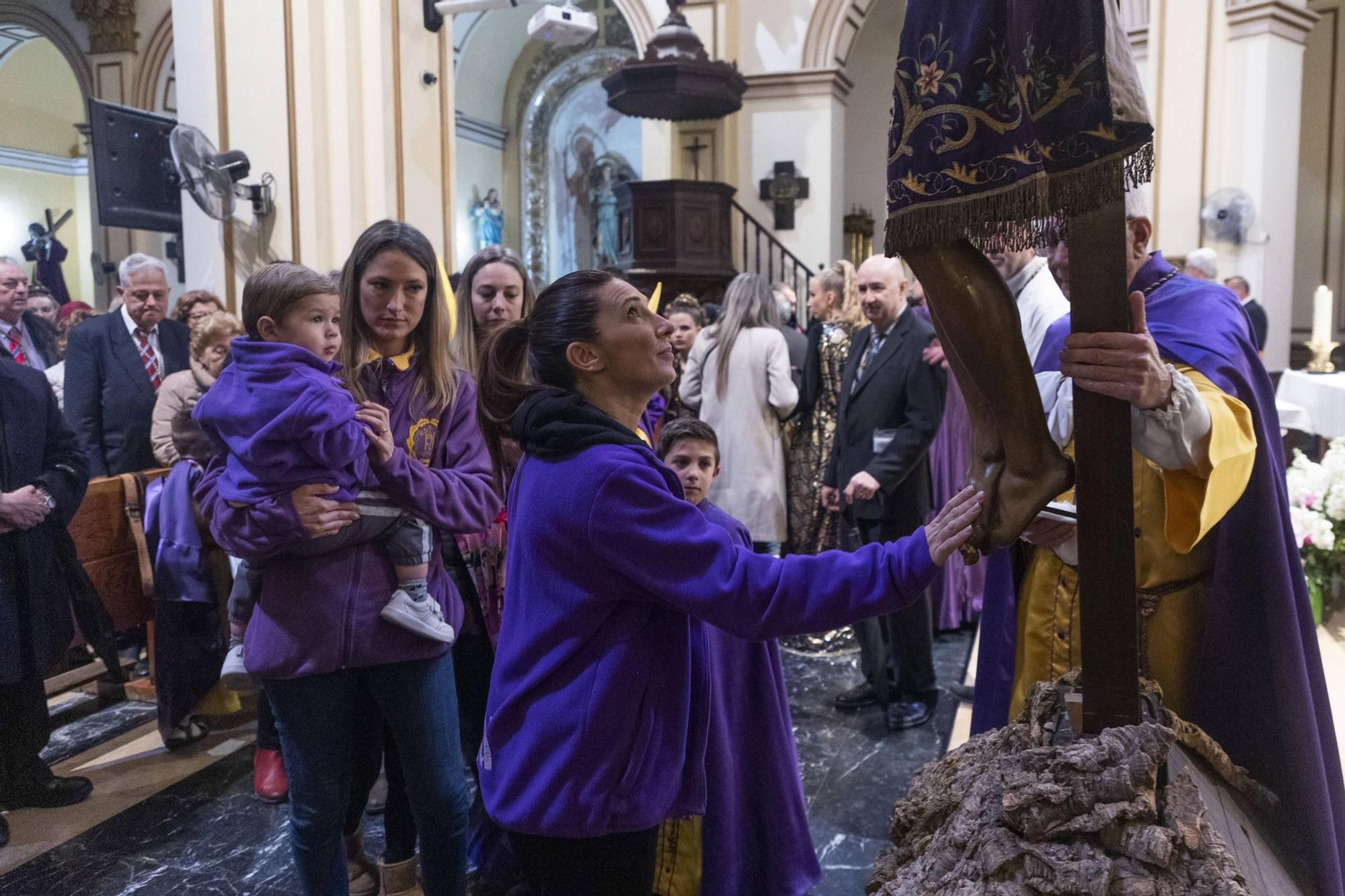 El agua frustra el Lunes Santo