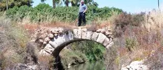 Acequión: Torrevieja invertirá 104.000 € en rehabilitar su puente de sillería de 1482