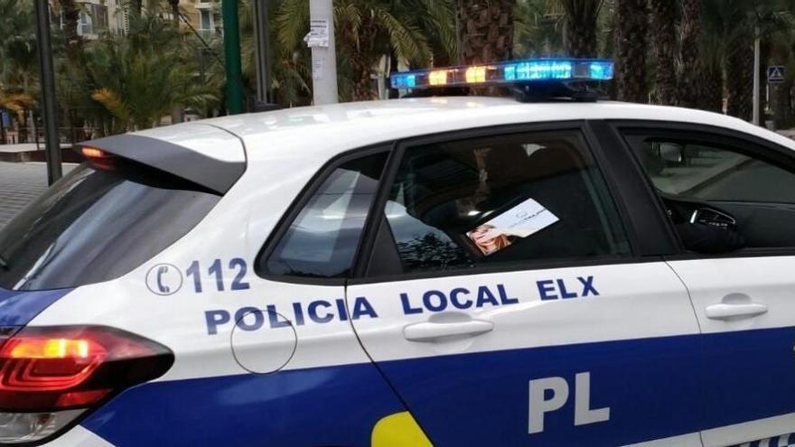 Detenido en Elche por vejar a su pareja y reservarse comida que no compartía ni con sus hijas