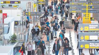 El aeropuerto de Alicante-Elche recupera en Semana Santa las cifras prepandemia y programa 1.534 vuelos en cinco días