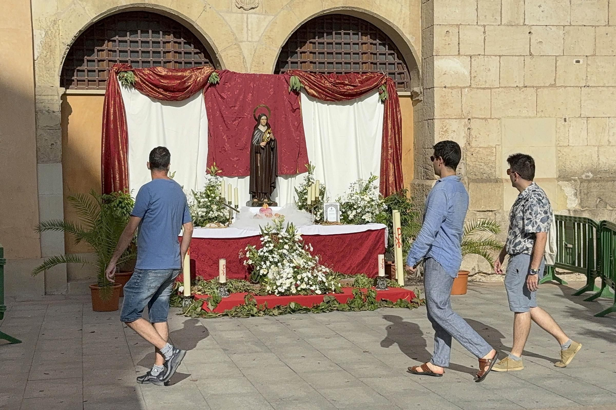Procesion del Corpus Christi y Altares en Elche