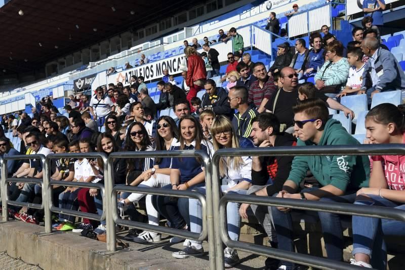 Entrenamiento a puerta abierta del Real Zaragoza en La Romareda