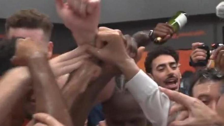 Así celebraron en el vestuario los jugadores de Valencia Basket y Pedro Martínez el pase a la Final Four