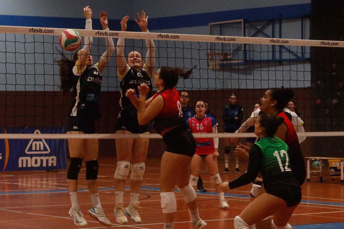 Un partido de La Curtidora