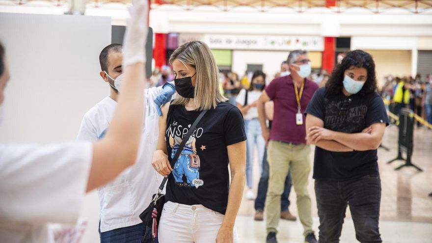 Vacunación en Murcia | La autocita para vacunarse contra la covid también llega a Mazarrón