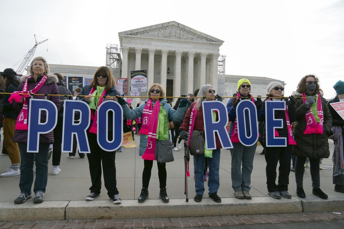 La Corte Suprema de Estados Unidos escucha argumentos sobre el fármaco abortivo mifepristona