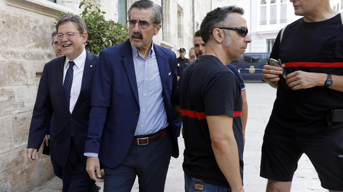 El expresident Ximo Puig con José María Ángel, en 2018.