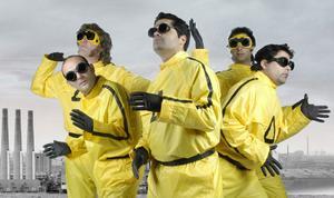 Antònia Font interpreta ’Jugam a ciclops’.