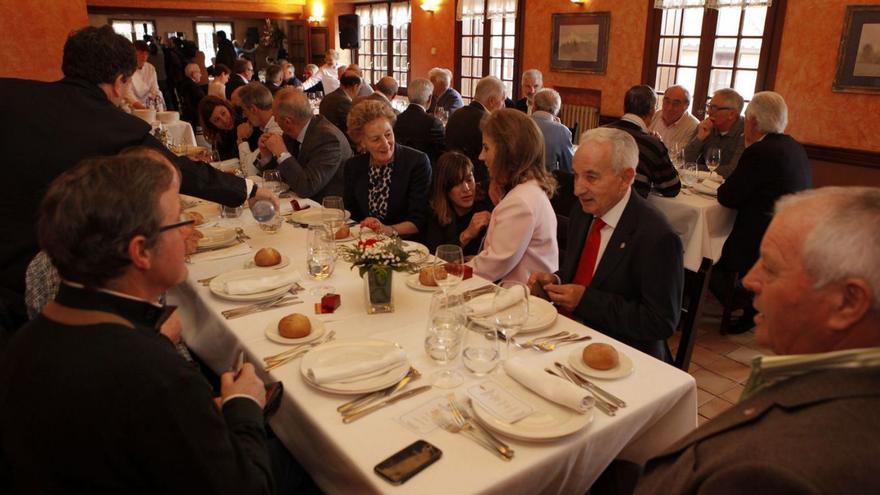 Una comida en un restaurante de Gijón.  | JUAN PLAZA