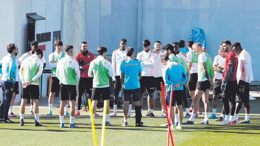 Mestalla se prepara para otra noche mágica