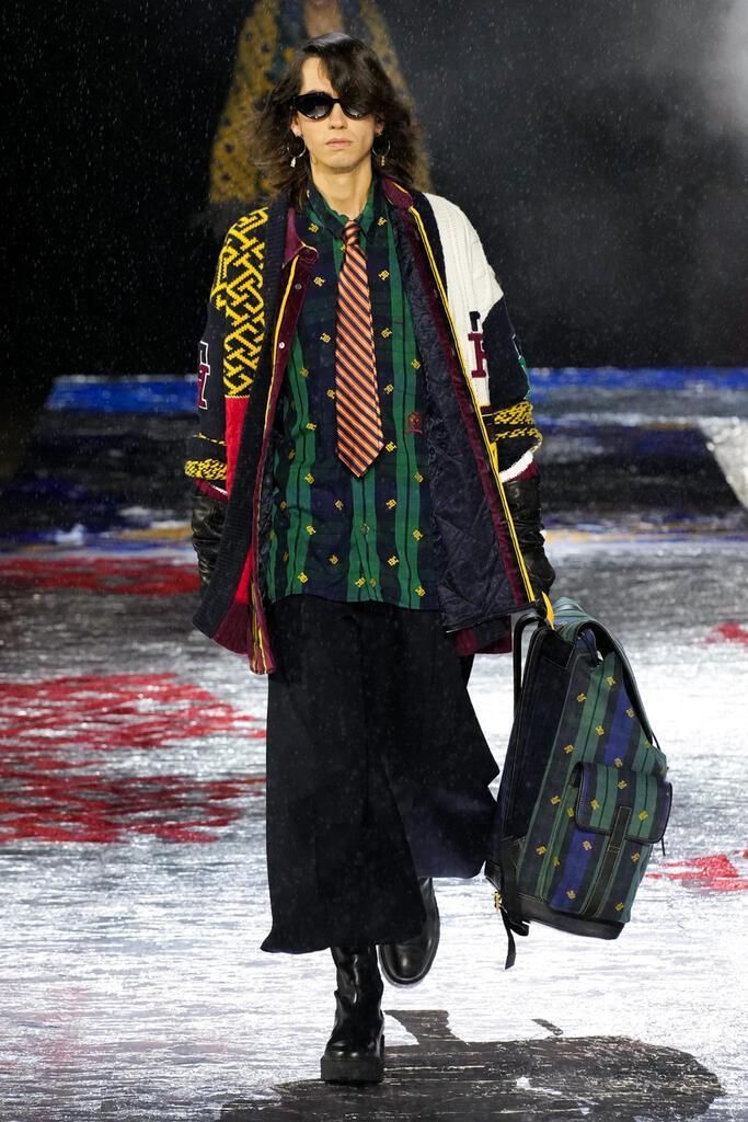 Tommy Hilfiger