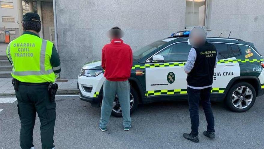 El vilanovés fue detenido por agentes de la Guardia Civil de Tráfico. // FdV