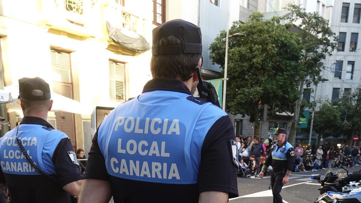Agentes de la Policía Local de Santa Cruz de Tenerife.